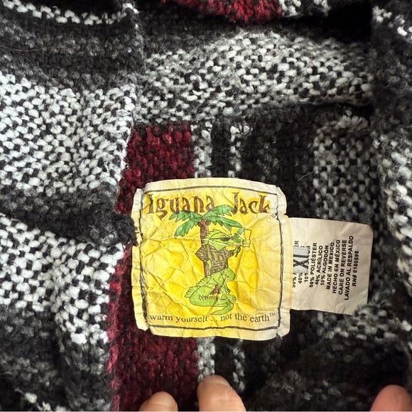 Iguana Jack Baja Mens Hoodie Black Gray Maroon Striped Size XL - Picture 7 of 9
